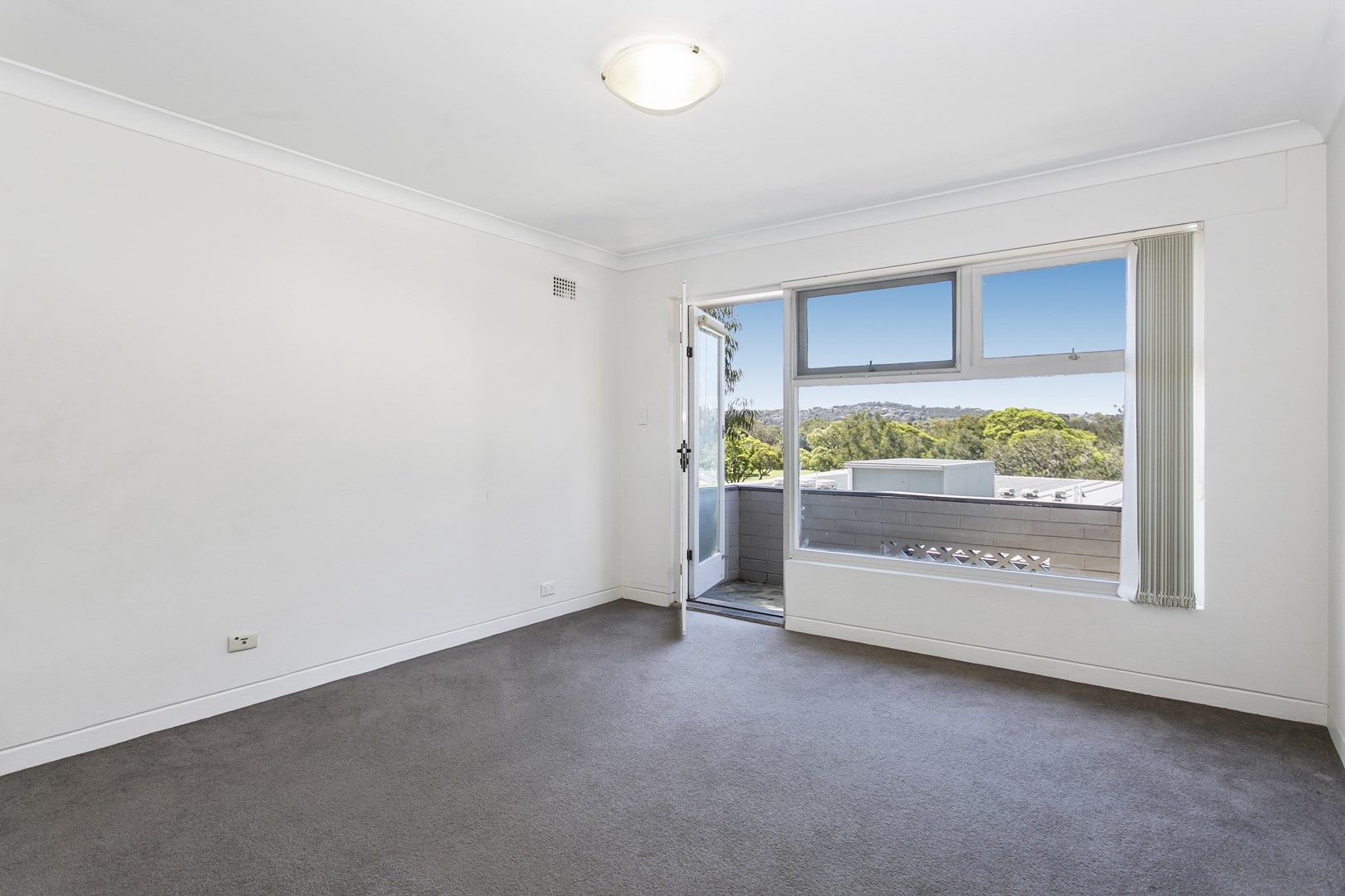 15/2 Campbell Parade, Manly Vale NSW 2093, Image 0