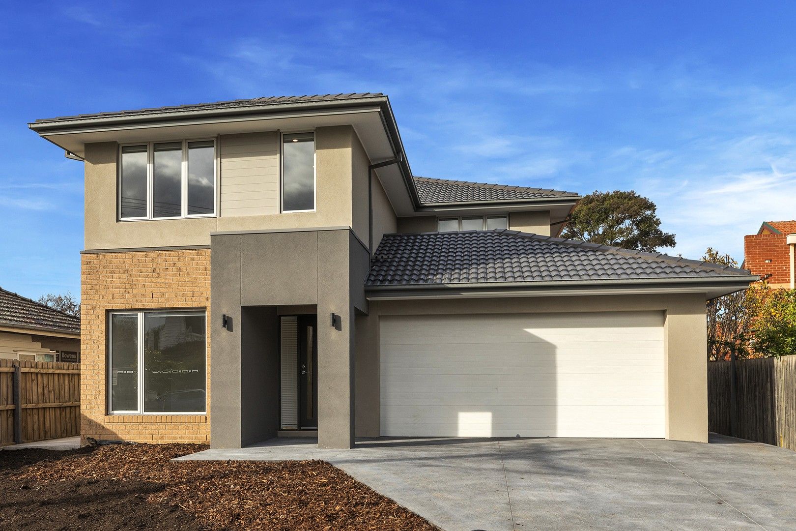 4 bedrooms House in 9 Barrett Court YARRAVILLE VIC, 3013