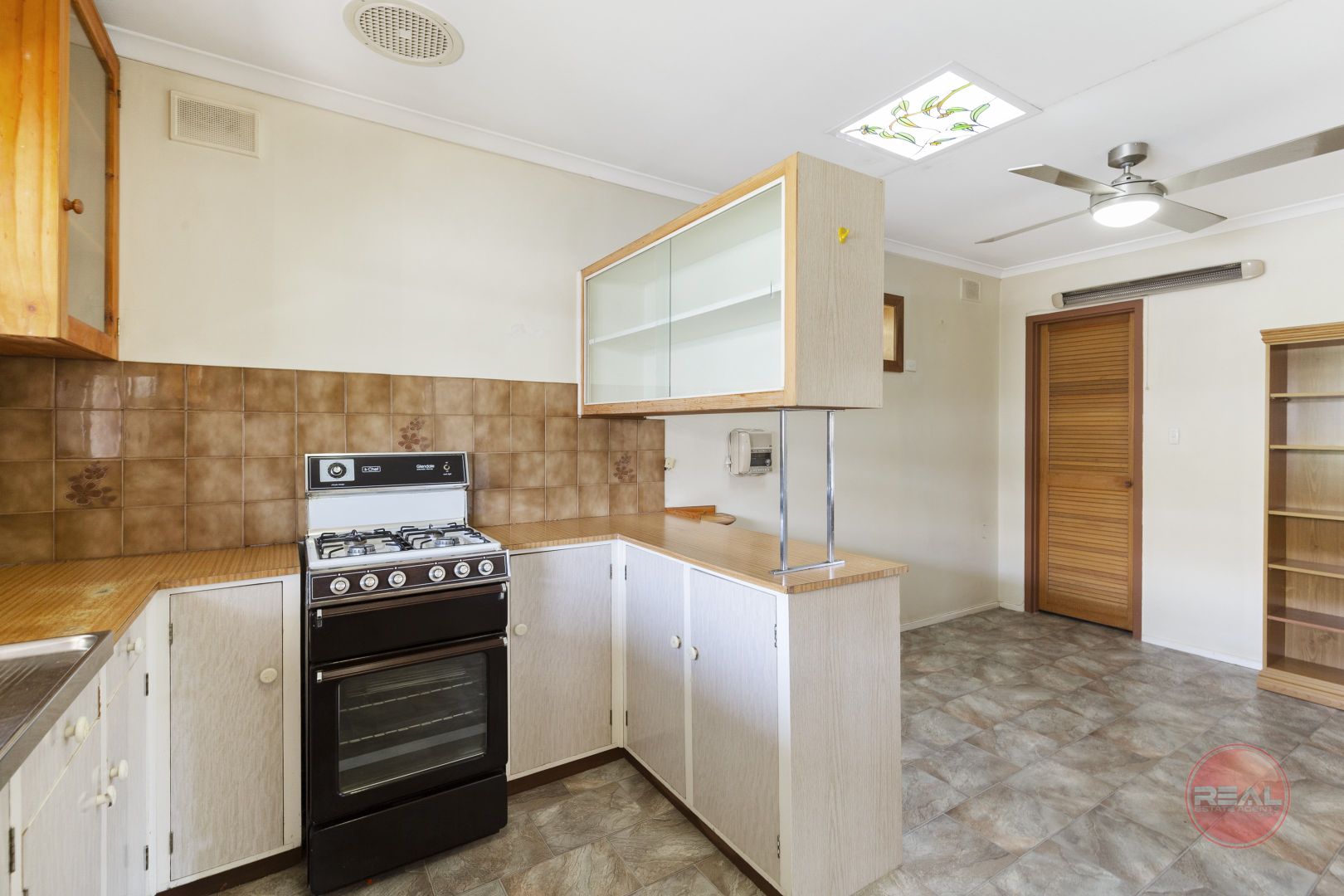 4/2 First Avenue, Seaton SA 5023, Image 2