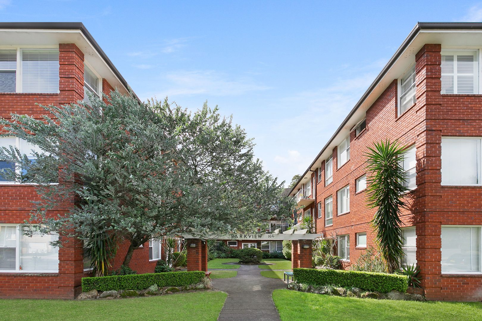 2/166 Russell Avenue, Dolls Point NSW 2219