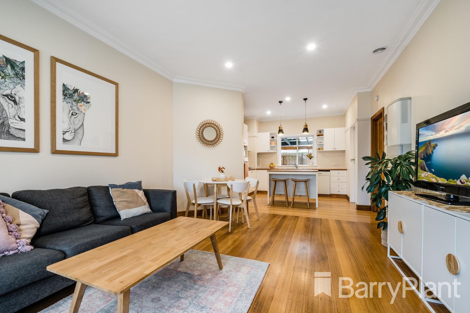 1/9 Churchill Avenue, Newtown VIC 3220, Image 1