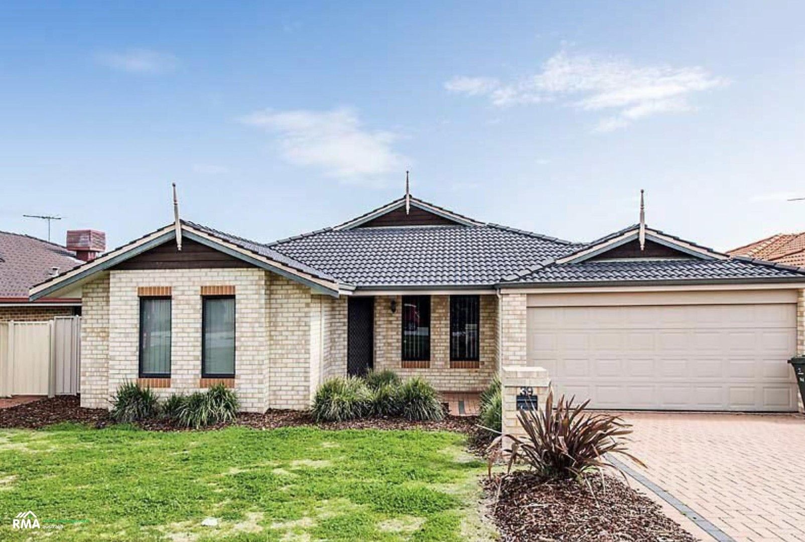 4 bedrooms House in 39 Archer Street PEARSALL WA, 6065