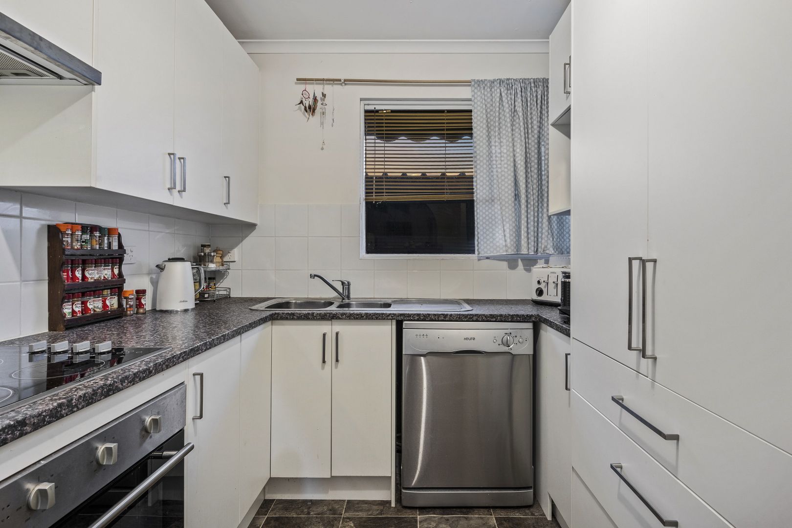 42/16-22 Trent Avenue, Klemzig SA 5087, Image 2