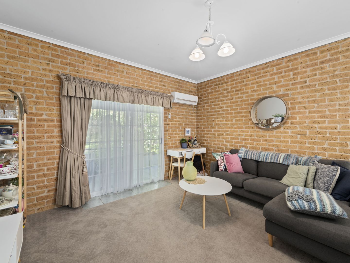 2/16 Barooga Street, Tocumwal NSW 2714, Image 2