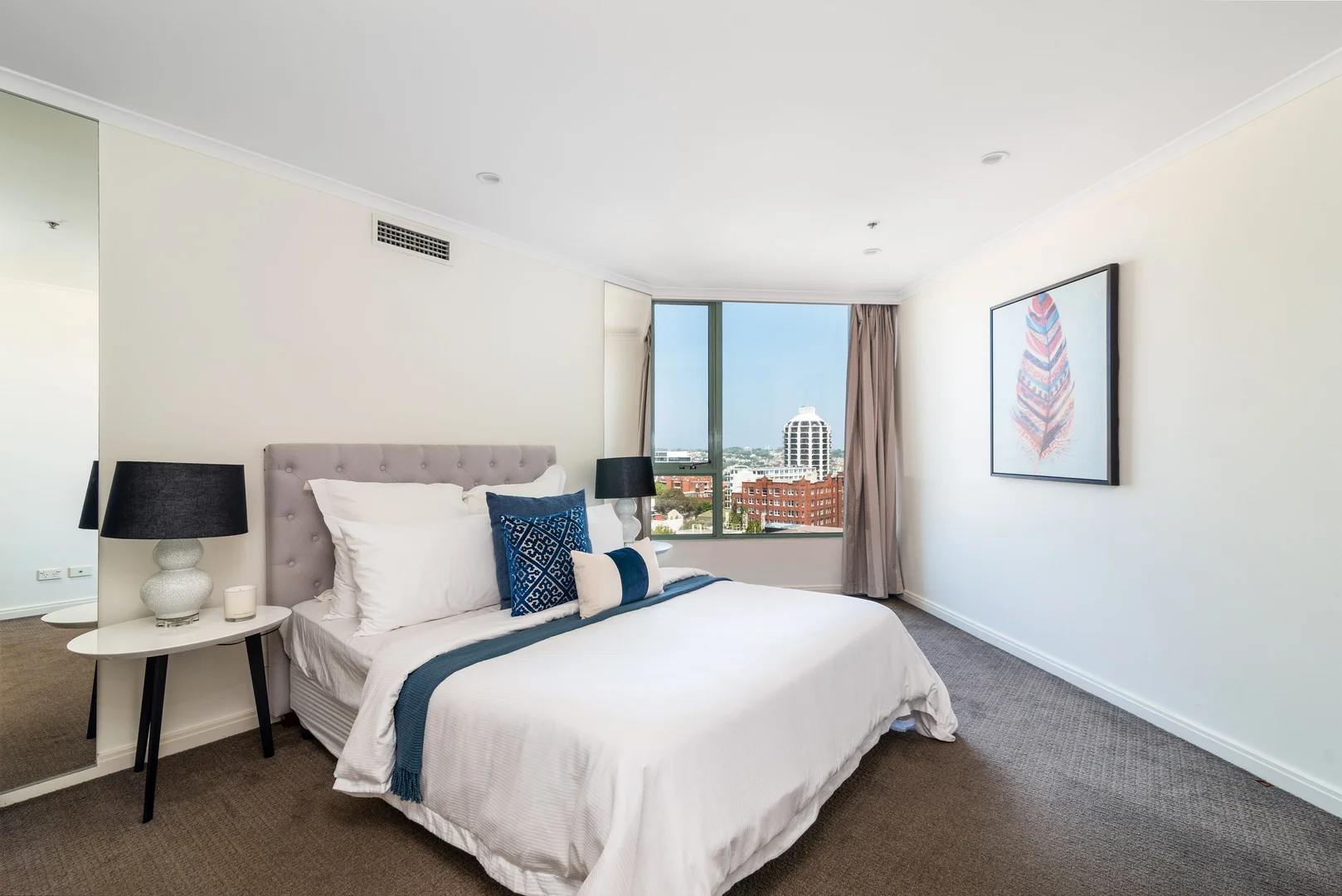 Additional image 7 of 1306/7 Rockwall Crescent, Potts Point NSW 2011