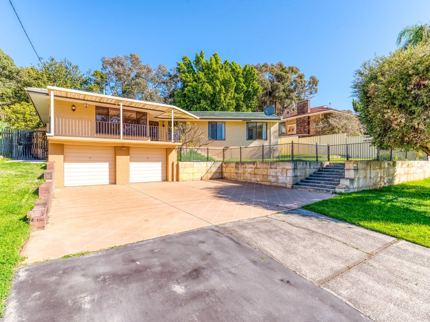 37 Ellis Road, Mount Nasura WA 6112, Image 0