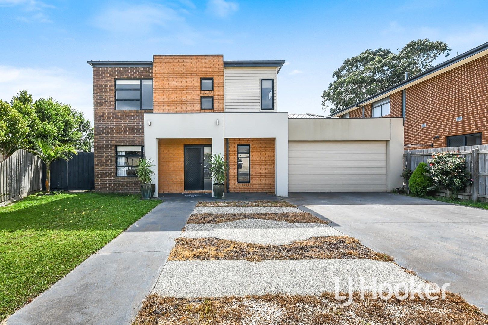 30 Aisbett Close, Lynbrook VIC 3975, Image 0