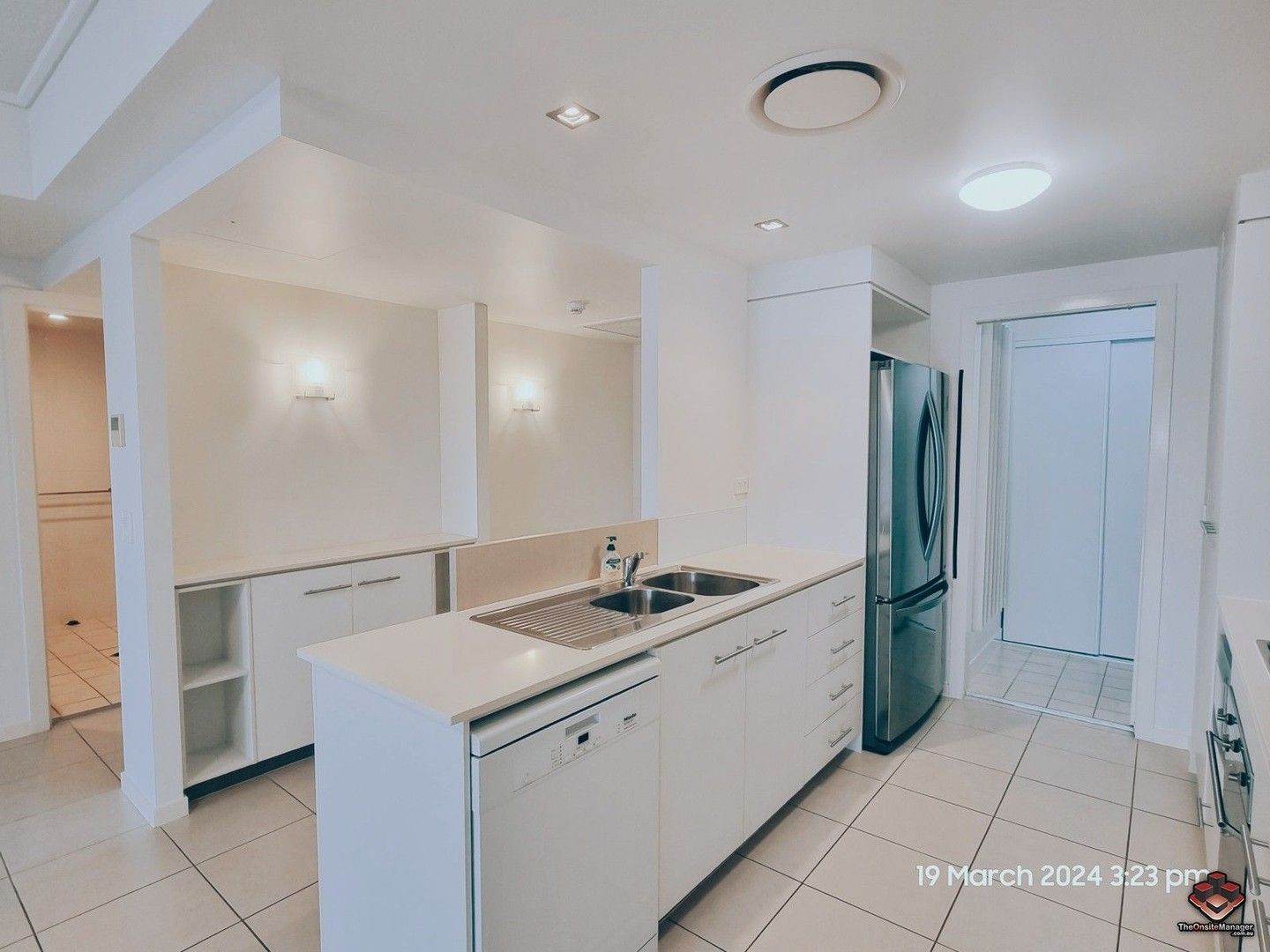 2 bedrooms Apartment / Unit / Flat in 2103/16 Surbiton Court CARINDALE QLD, 4152