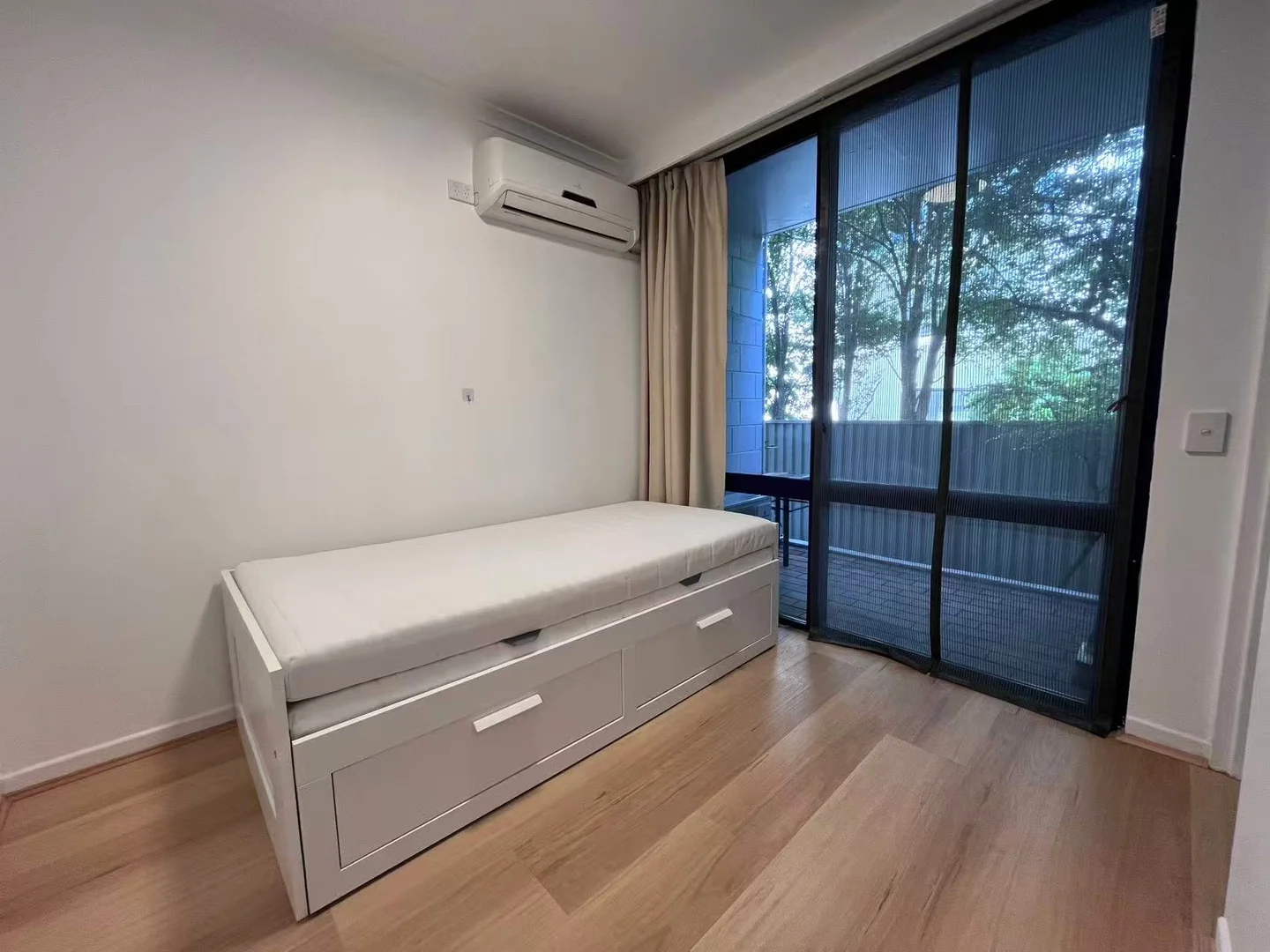 Additional image 9 of 19/2877 Gold Coast HWY, Surfers Paradise QLD 4217