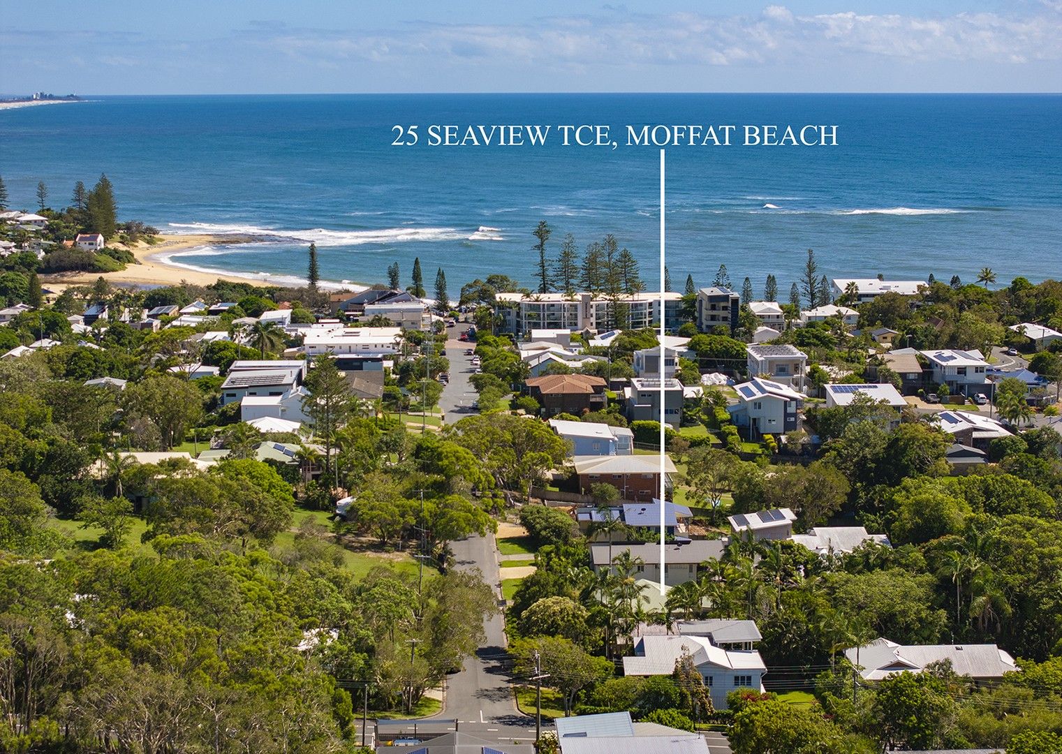 3 bedrooms House in 25 Seaview Terrace MOFFAT BEACH QLD, 4551