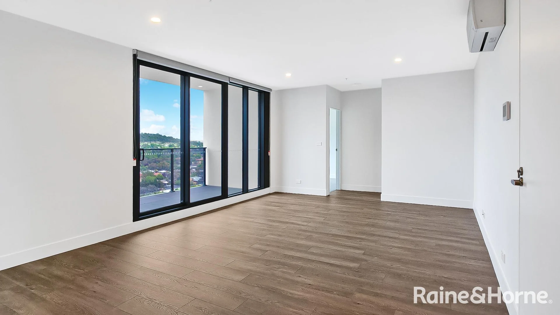 Additional image 4 of 1605/49 Furzer Street, Phillip ACT 2606