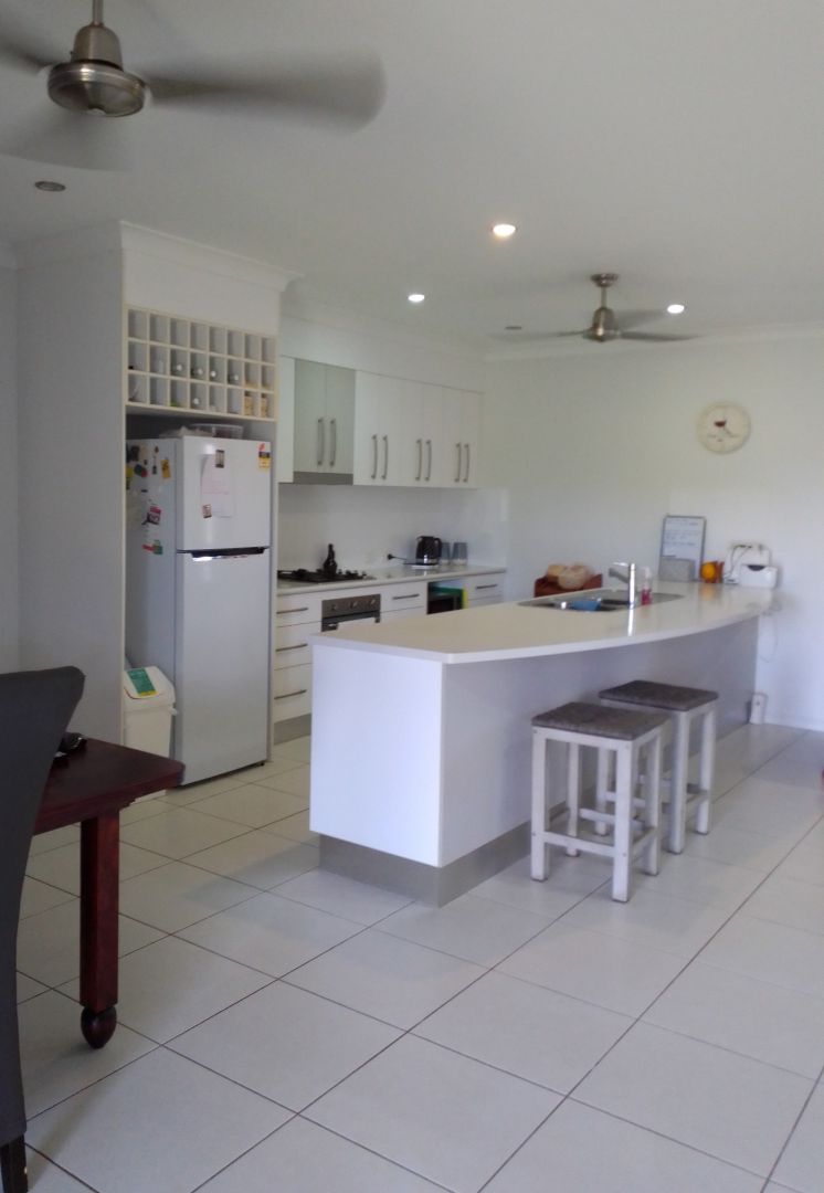 13 Dalgleish Street, Kurrimine Beach QLD 4871, Image 1