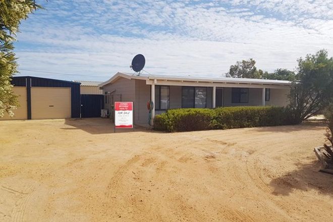 Picture of 10 Callistemon Close, LEEMAN WA 6514