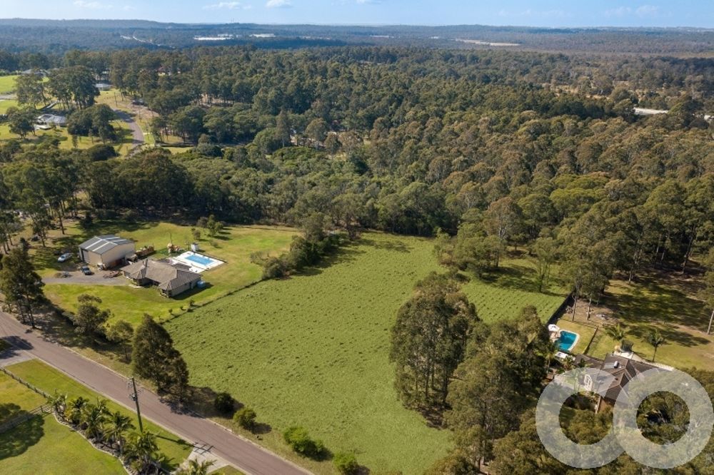 33 Burlington Avenue, Jilliby NSW 2259, Image 2