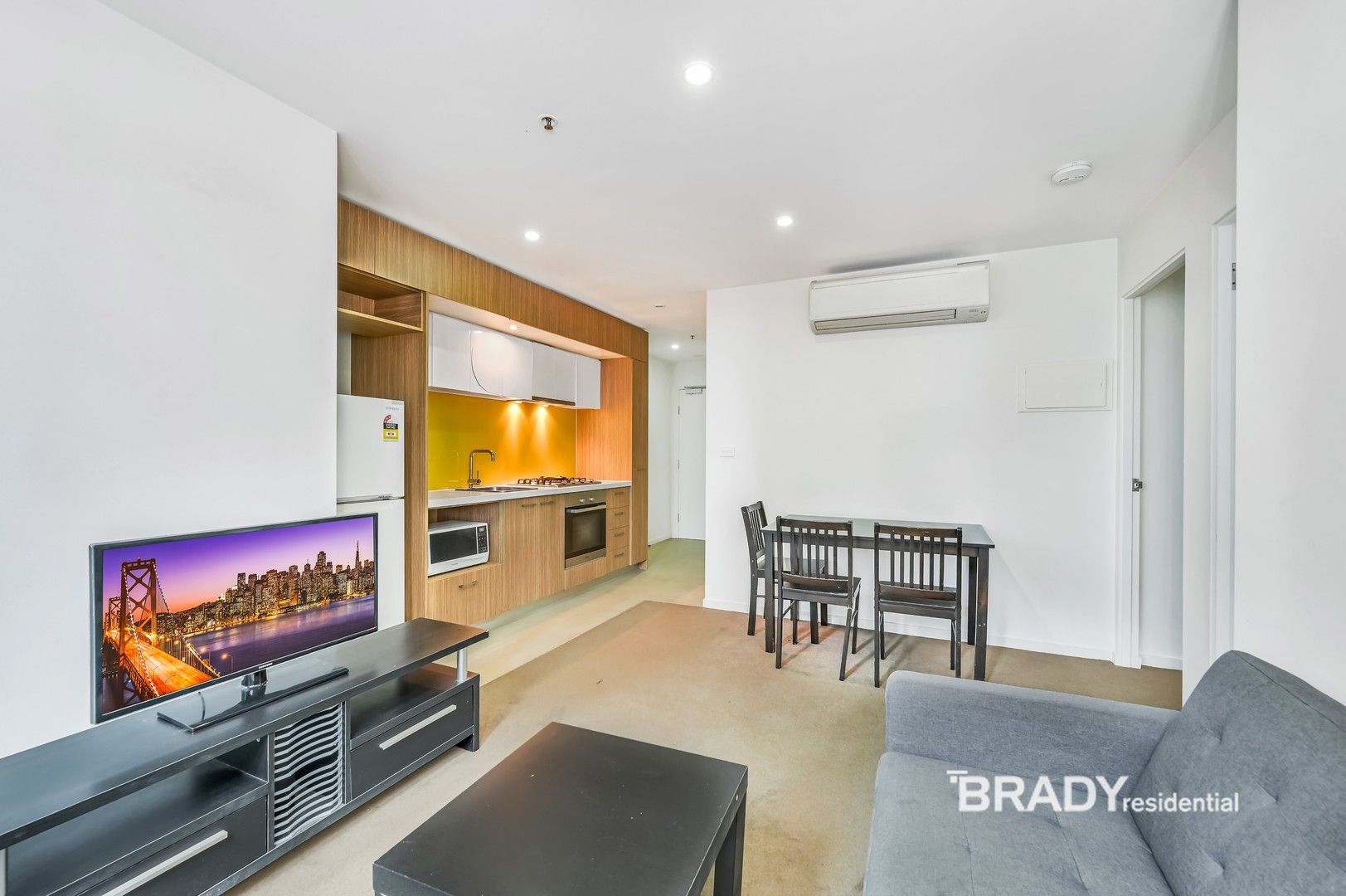 2 bedrooms Apartment / Unit / Flat in 2301/5 Sutherland Street MELBOURNE VIC, 3000