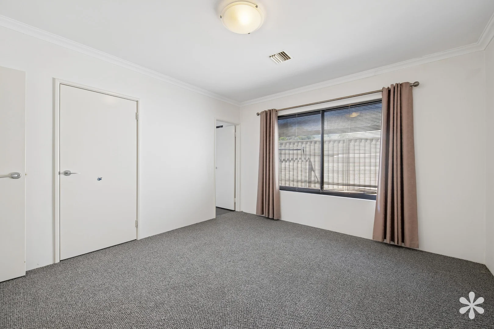 Additional image 12 of 2/48 Cloister Avenue, Manning WA 6152