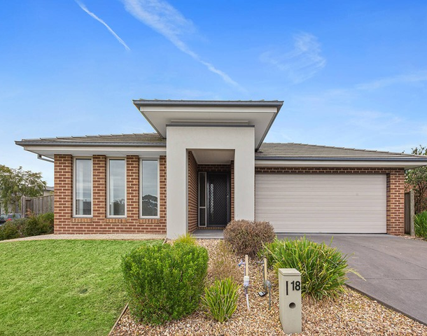 18 Dartnell Street, Cranbourne East VIC 3977