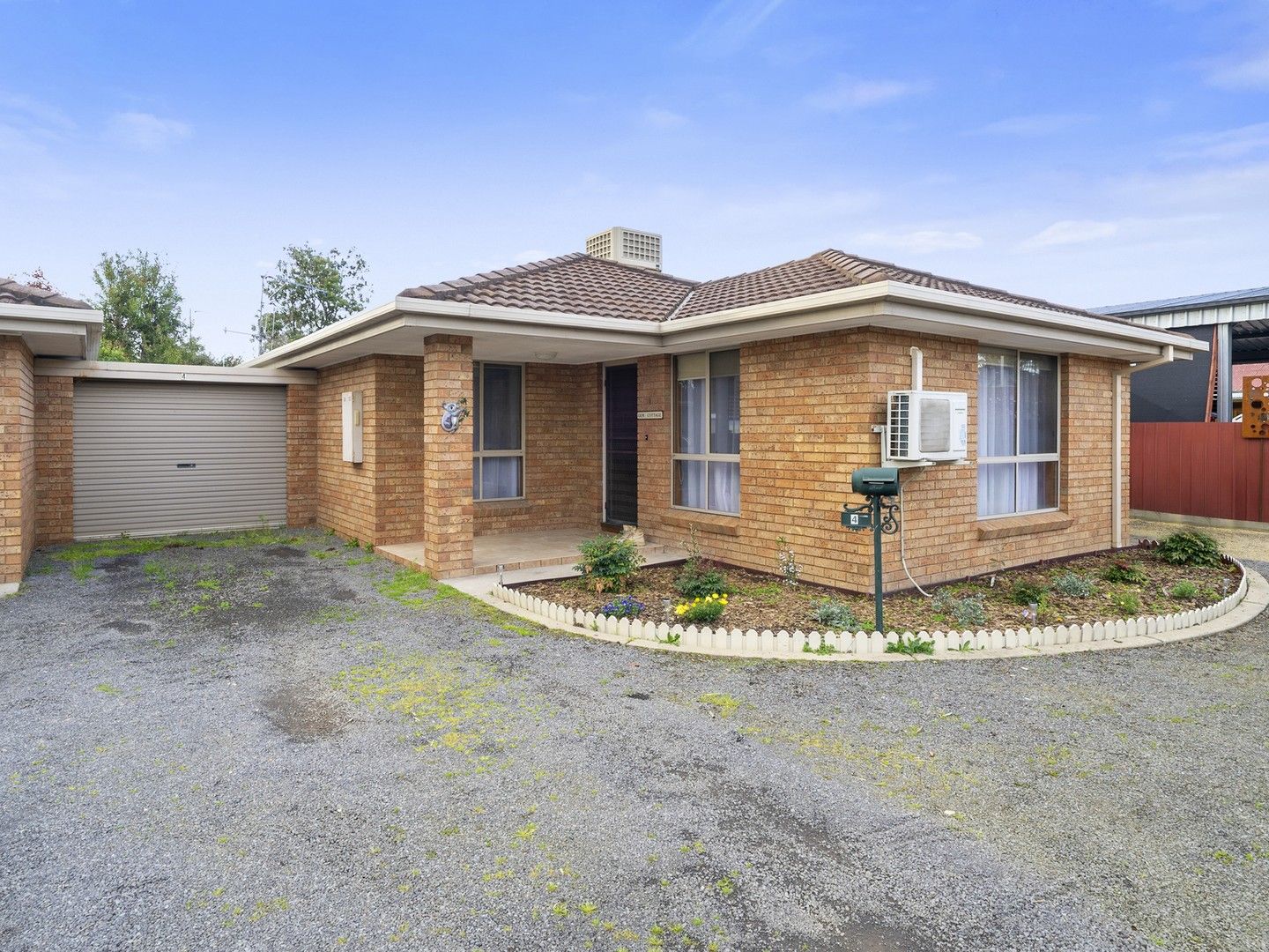 4/9 Hart Street, Euroa VIC 3666, Image 1