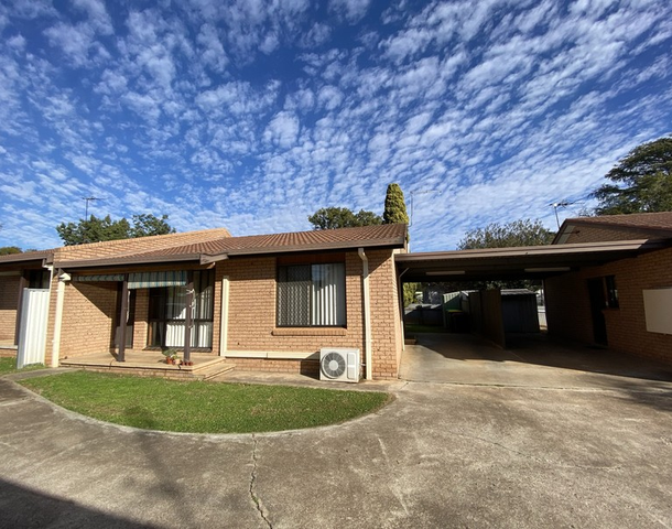 2/99 George Street, Gunnedah NSW 2380