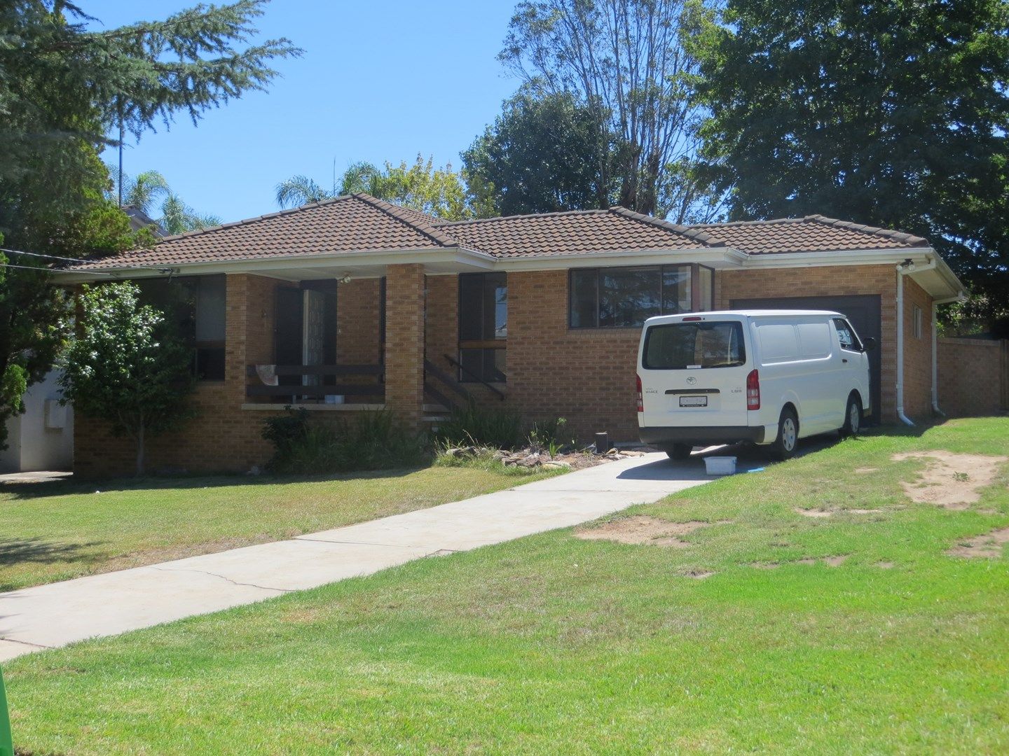 11 Redmond Avenue, Baulkham Hills NSW 2153, Image 0