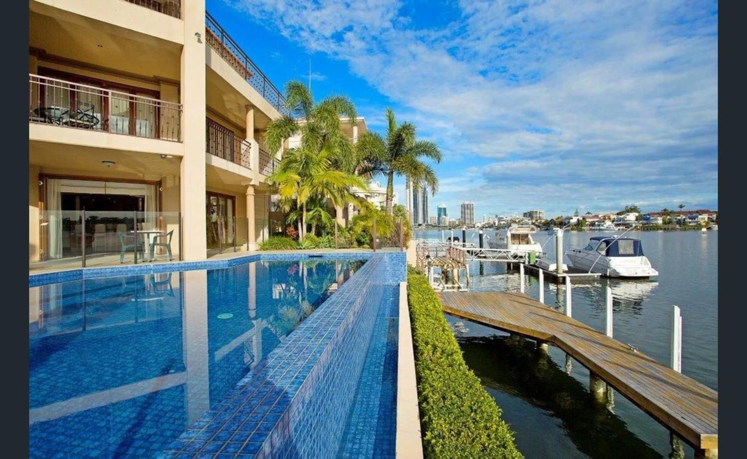 74 Admiralty Drive, Paradise Waters QLD 4217 Domain
