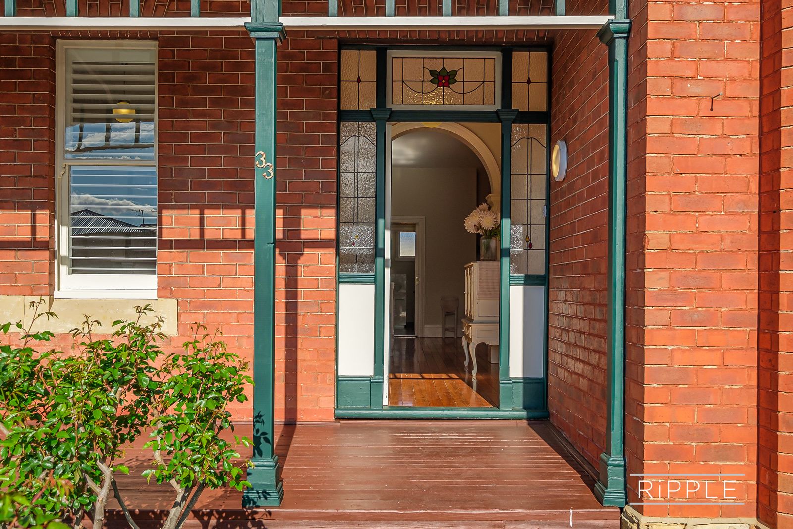 33 Cross Street, New Town TAS 7008, Image 1