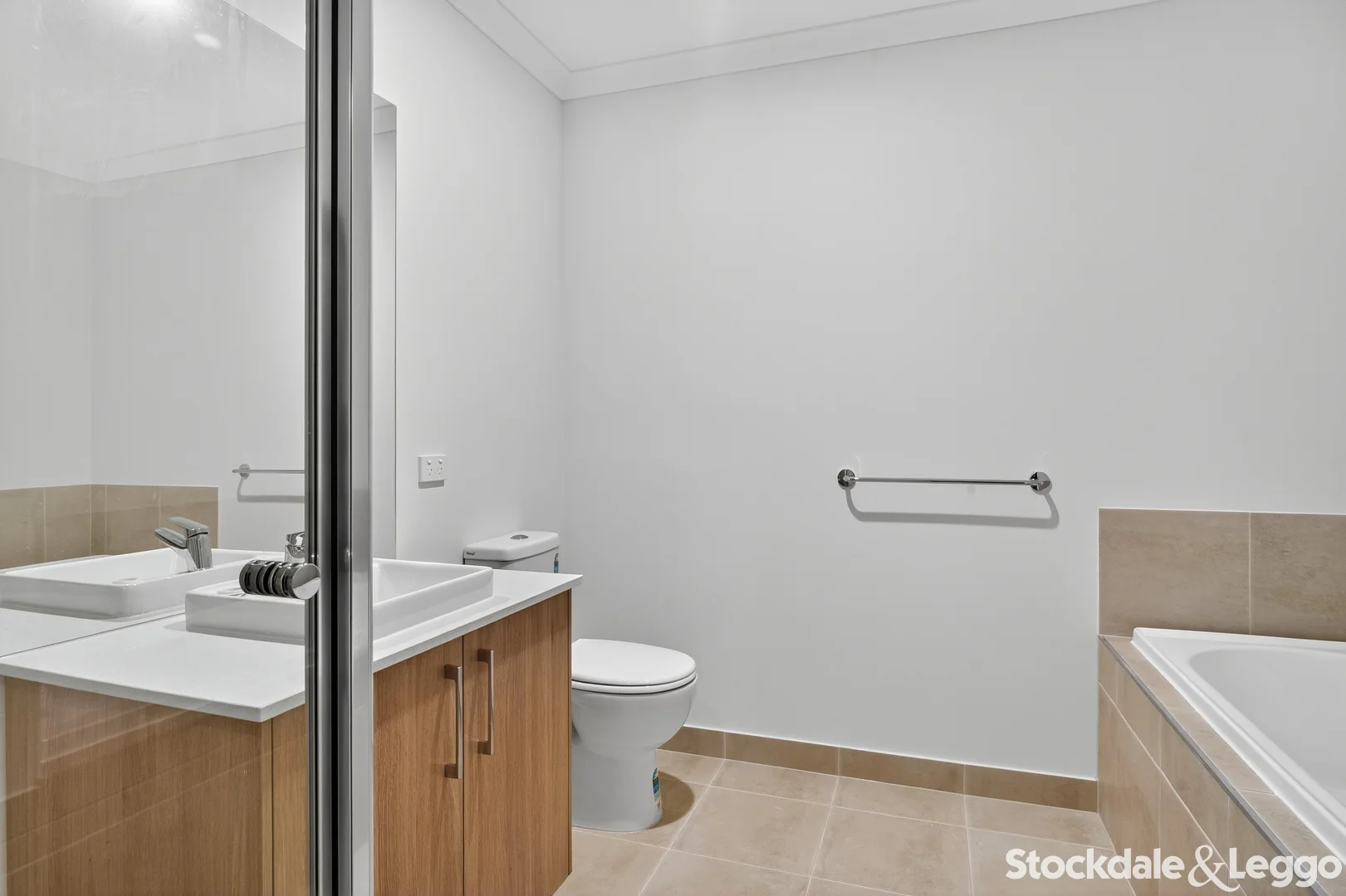 Additional image 10 of 24 Strong View, Fraser Rise VIC 3336