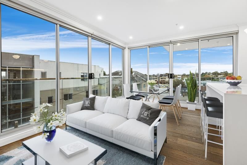 2 bedrooms Apartment / Unit / Flat in 207/105 Upper Heidelberg Road IVANHOE VIC, 3079