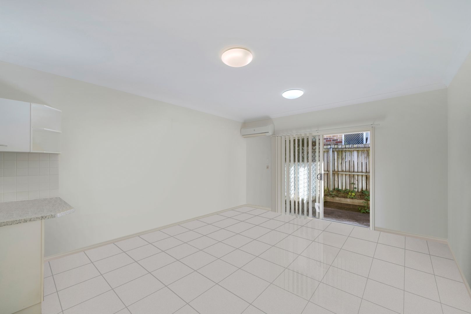 2/22-24 Tilley Street, Redcliffe QLD 4020, Image 2