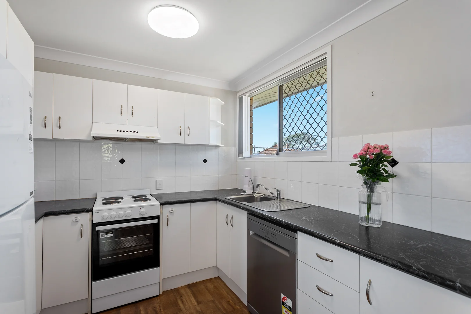 Additional image 5 of 10 Florence Street, Harristown QLD 4350