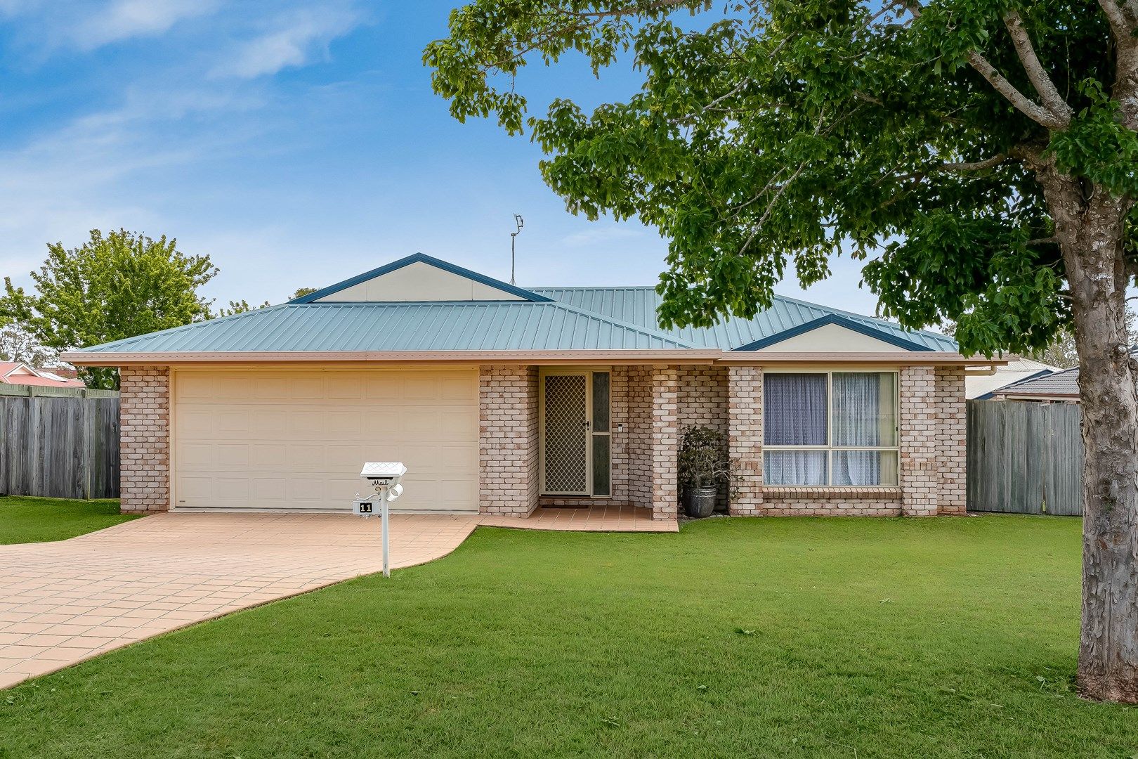 11 Sweetapple Crescent, Centenary Heights QLD 4350, Image 0
