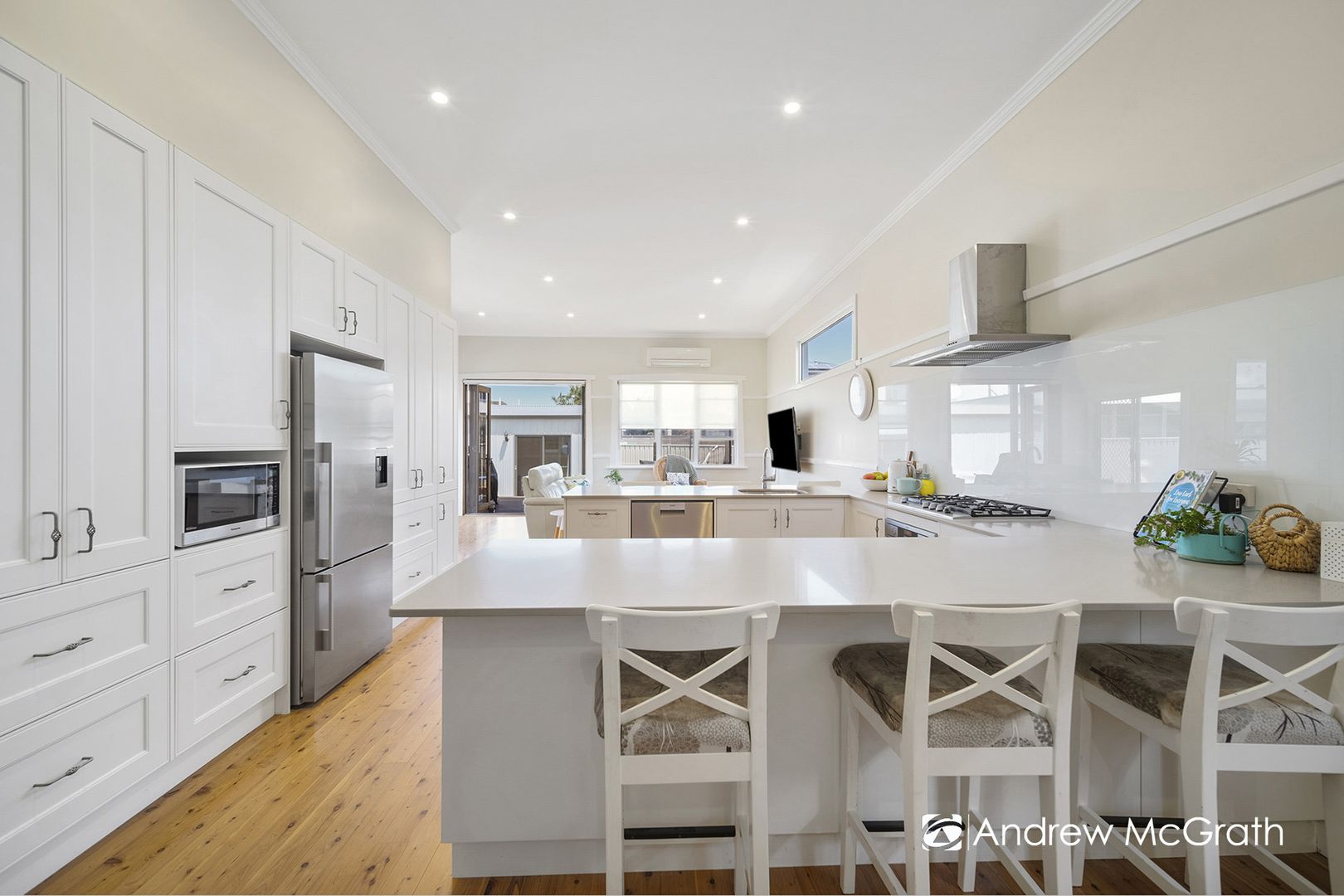 72 Soldiers Road, Pelican NSW 2281, Image 2