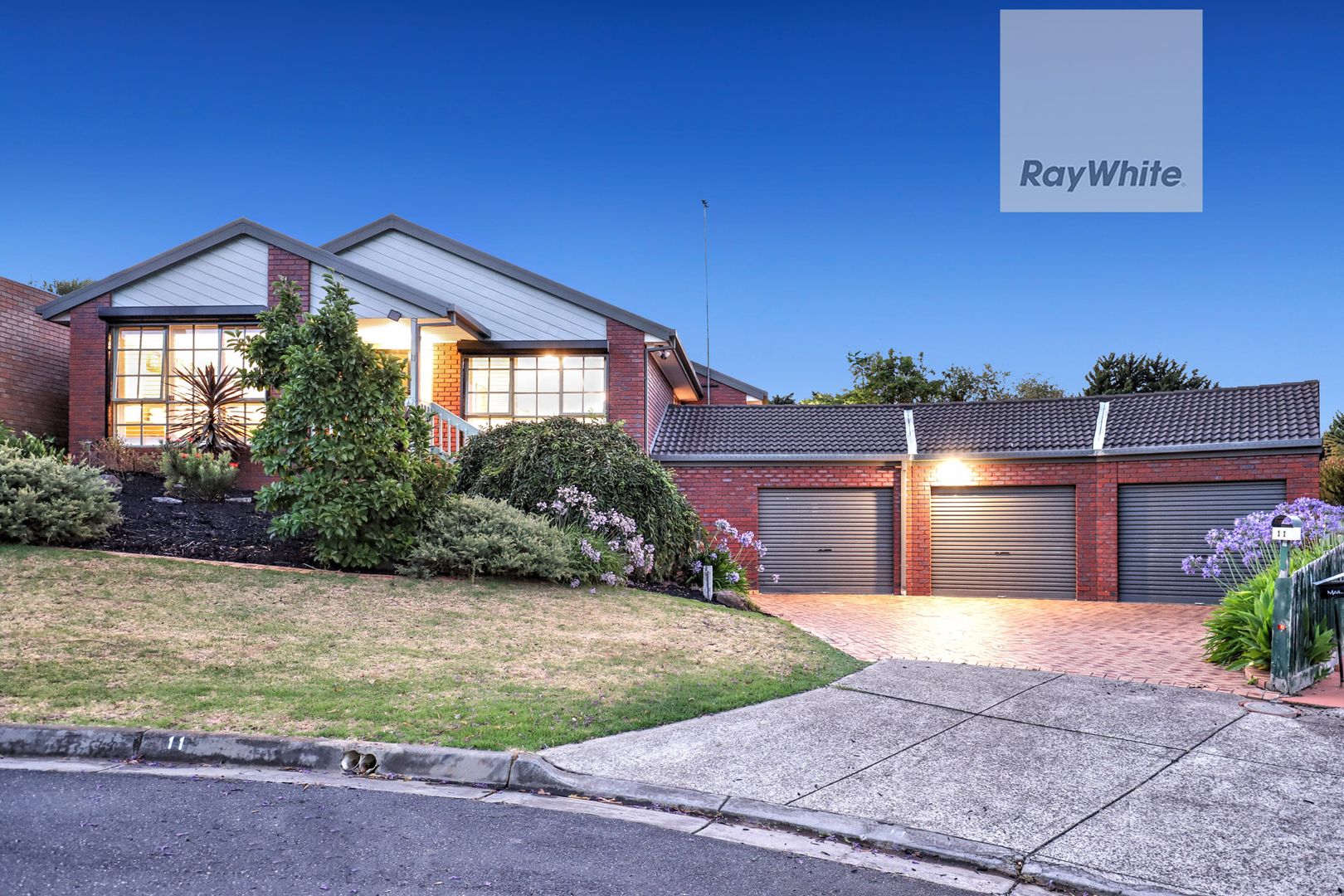 11 Marleybourne Court, Greenvale VIC 3059, Image 1