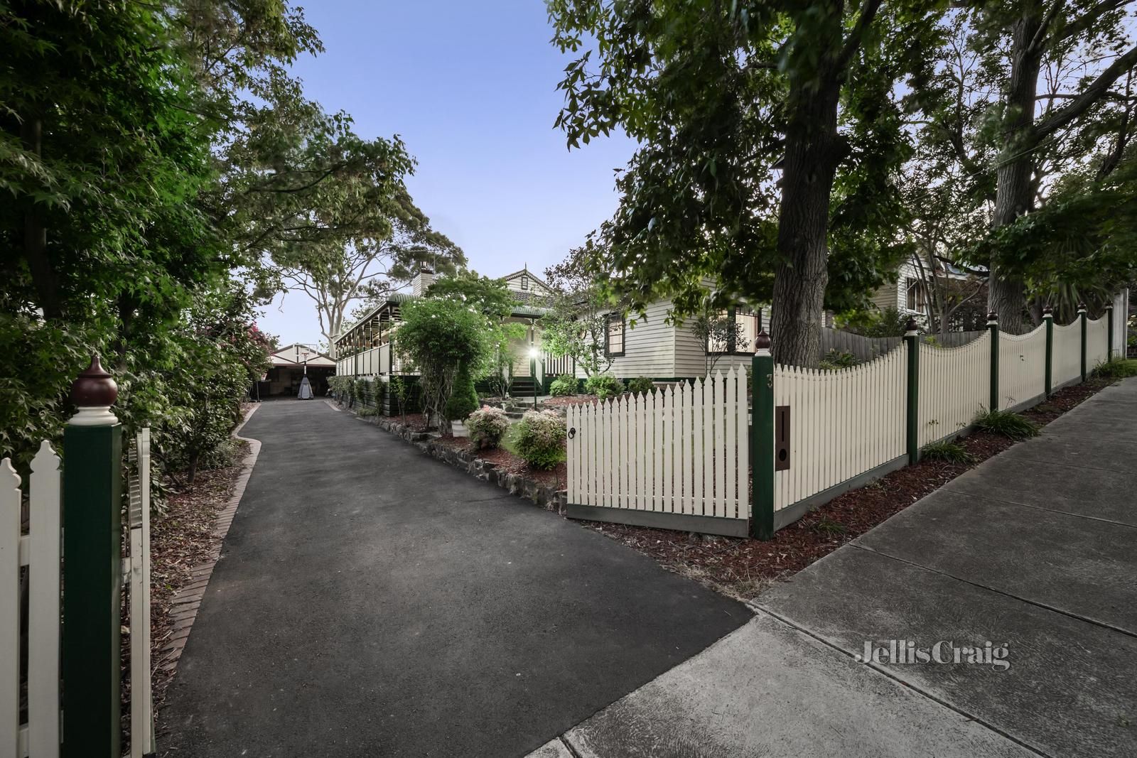 3 Grand View Avenue, Croydon VIC 3136, Image 1