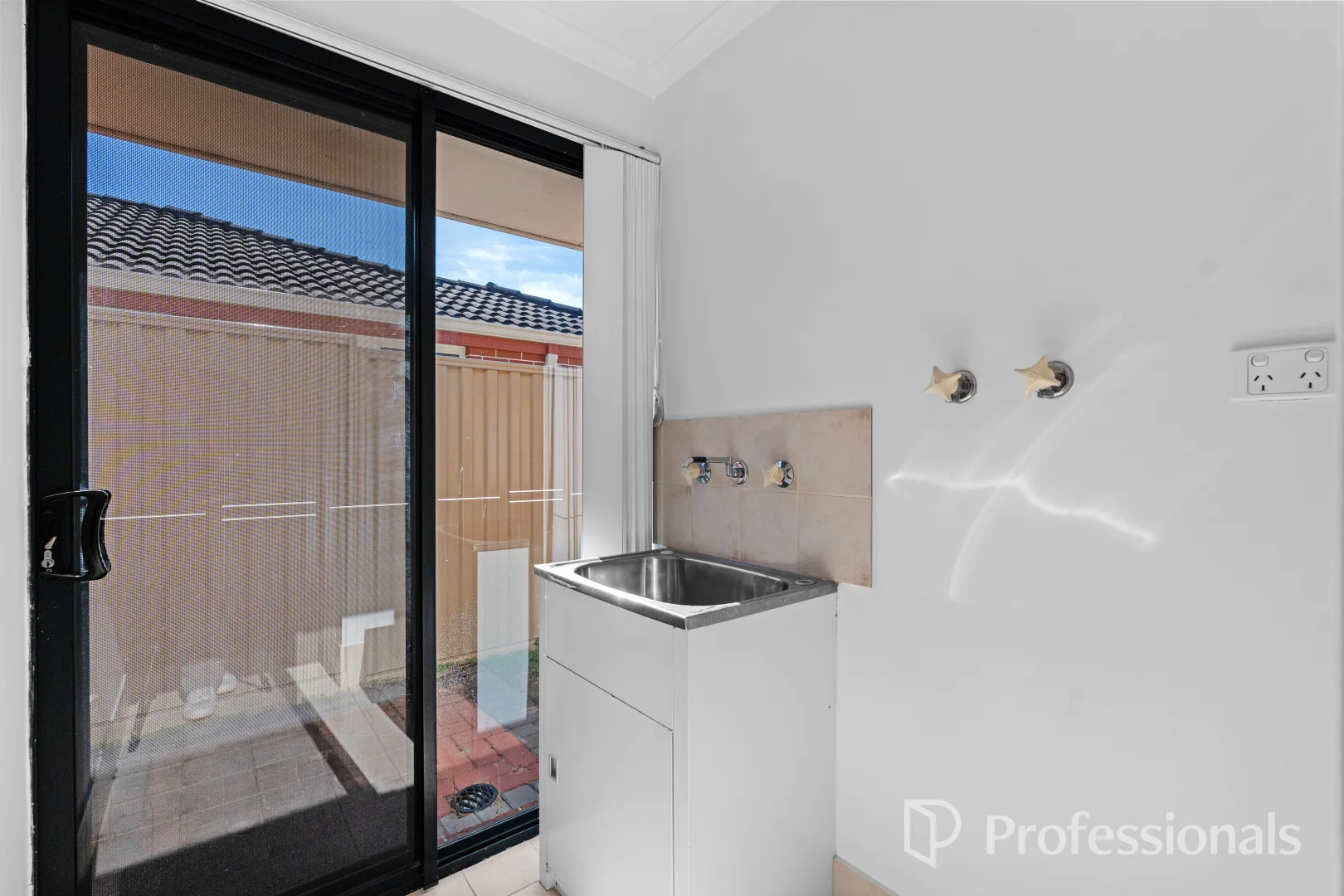 Additional image 12 of 7/8 Warlu Place, High Wycombe WA 6057