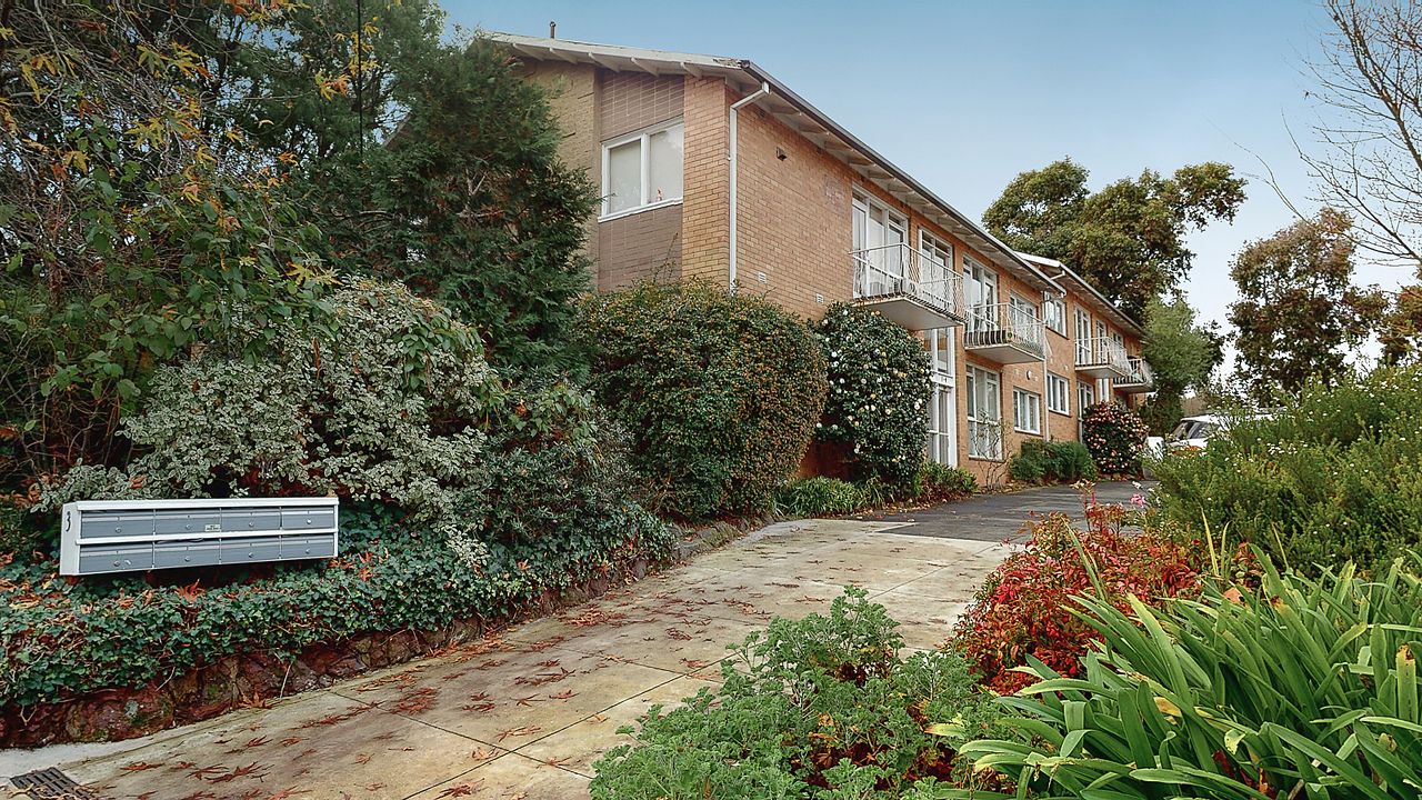 8/3 St Johns Avenue, Camberwell VIC 3124