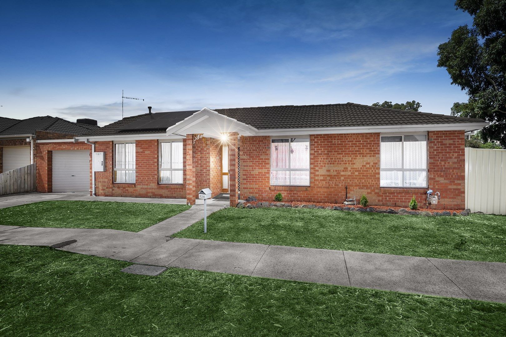 238 Betula Avenue, Mill Park VIC 3082, Image 0