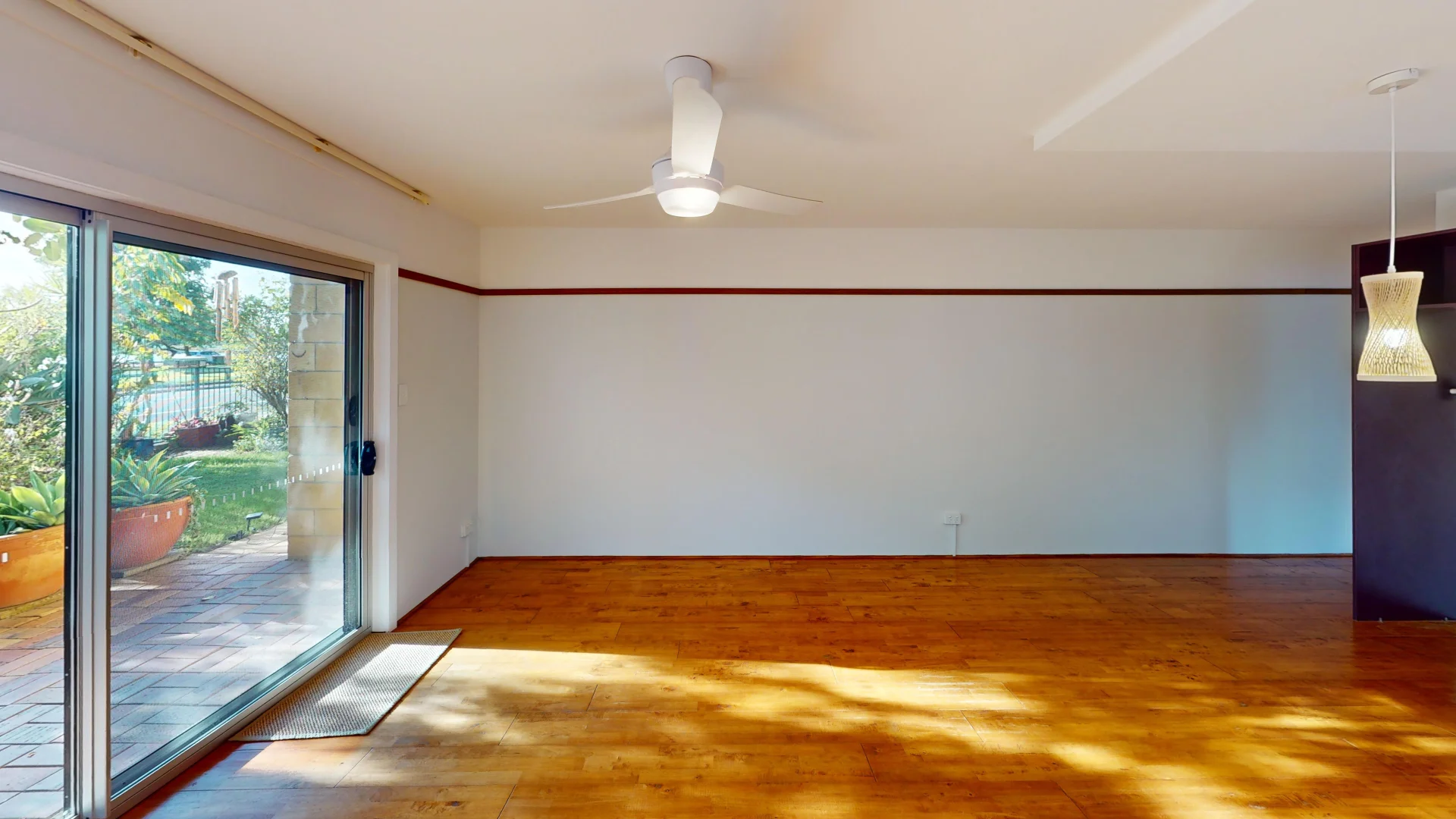 Additional image 3 of 2/96 Duringan St, Currumbin QLD 4223