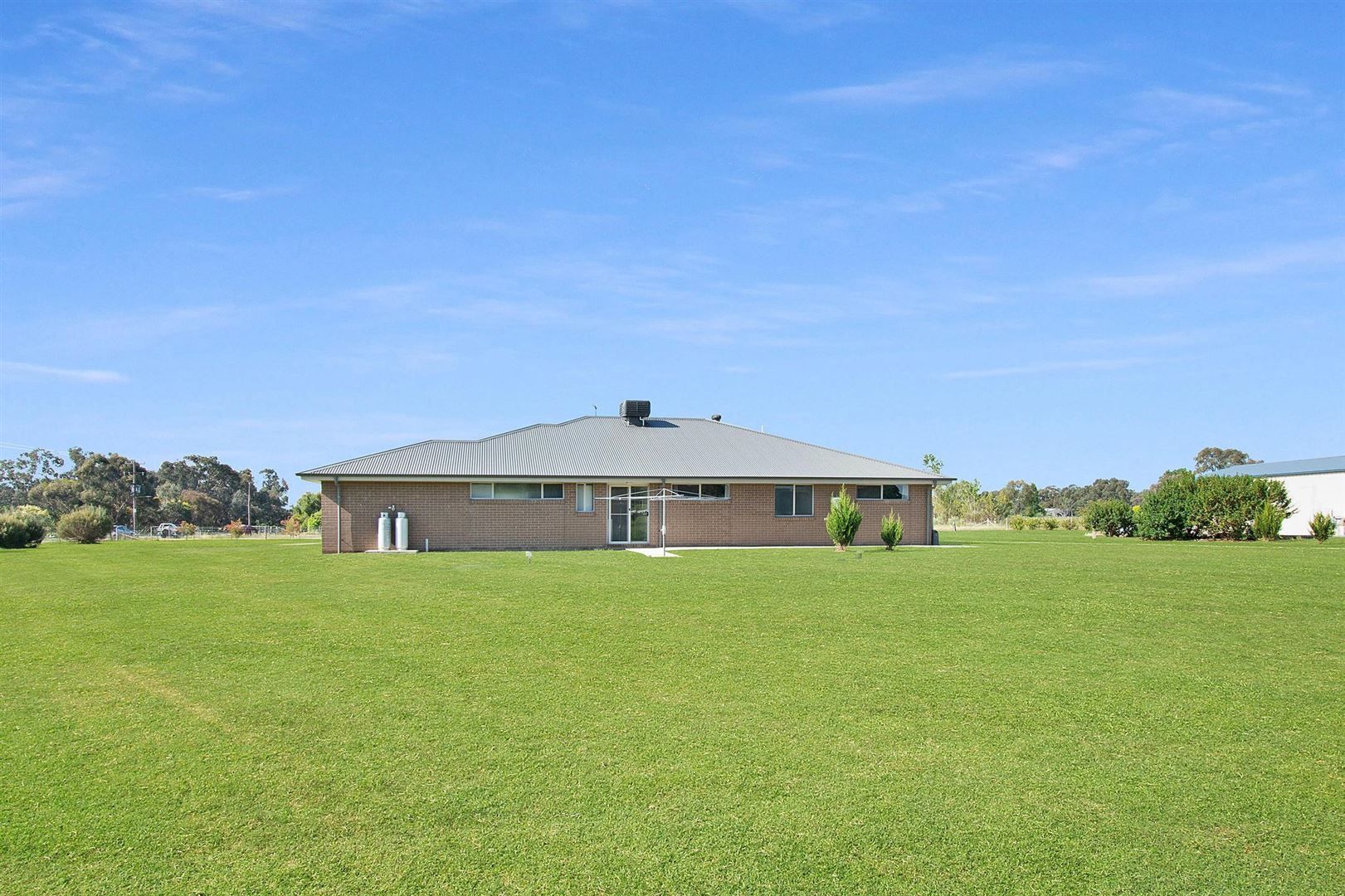 6 Bruce Street, Holbrook NSW 2644, Image 2