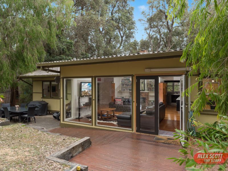 5 SILVERLEAVES Avenue, Silverleaves VIC 3922, Image 0