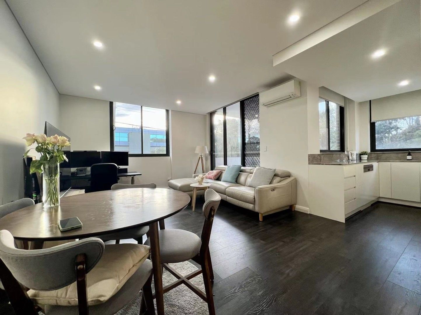 2 bedrooms Apartment / Unit / Flat in 7/21-23 Gladstone Street BURWOOD NSW, 2134