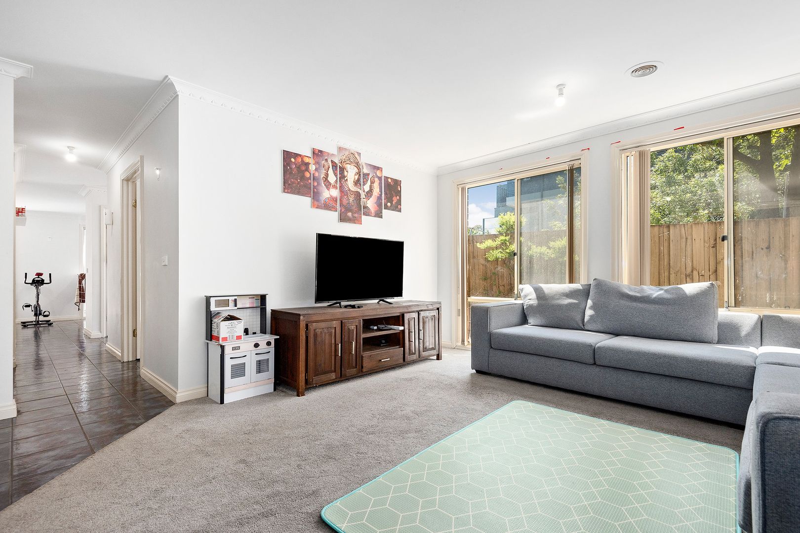 3/17-19 Edith Street, Dandenong VIC 3175, Image 2