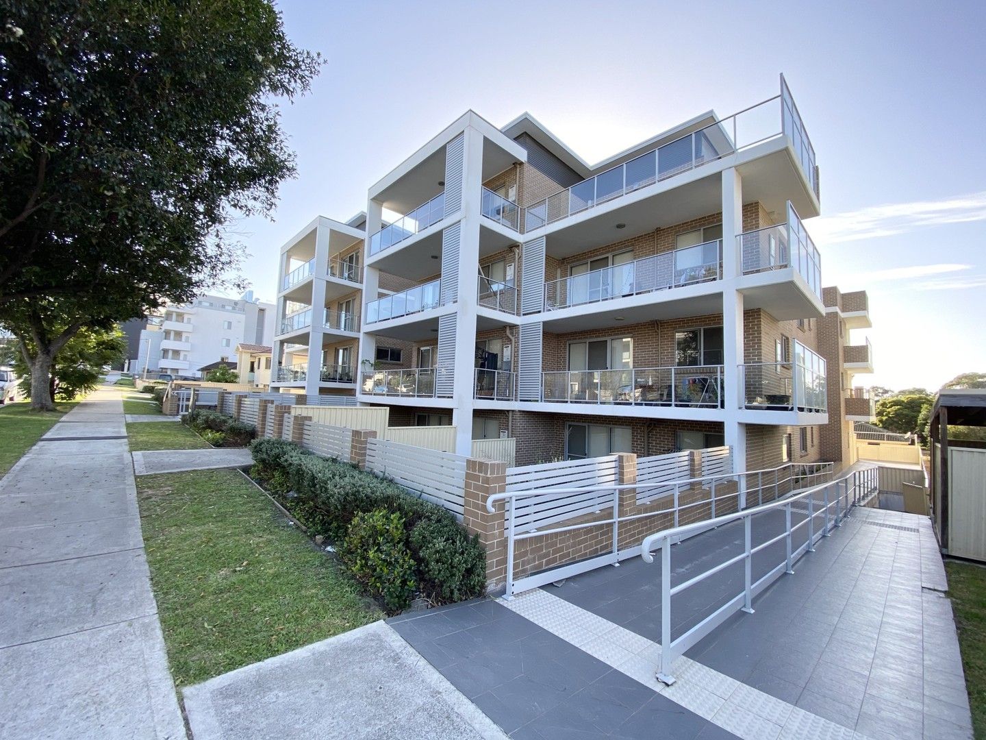 3 bedrooms Apartment / Unit / Flat in 5/11-15 Robilliard St MAYS HILL NSW, 2145