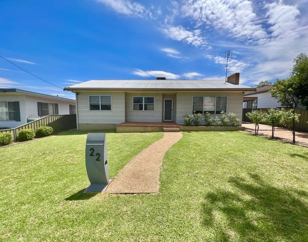 22 Thornbury Street, Parkes NSW 2870