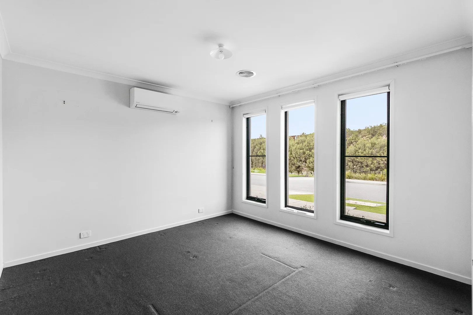 Additional image 2 of 67 Beatrix Circuit, Officer VIC 3809