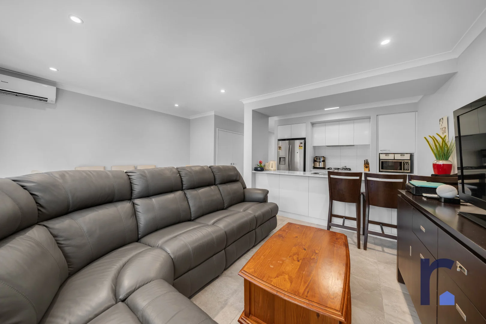 Additional image 5 of 324 Egerton Drive, Aveley WA 6069