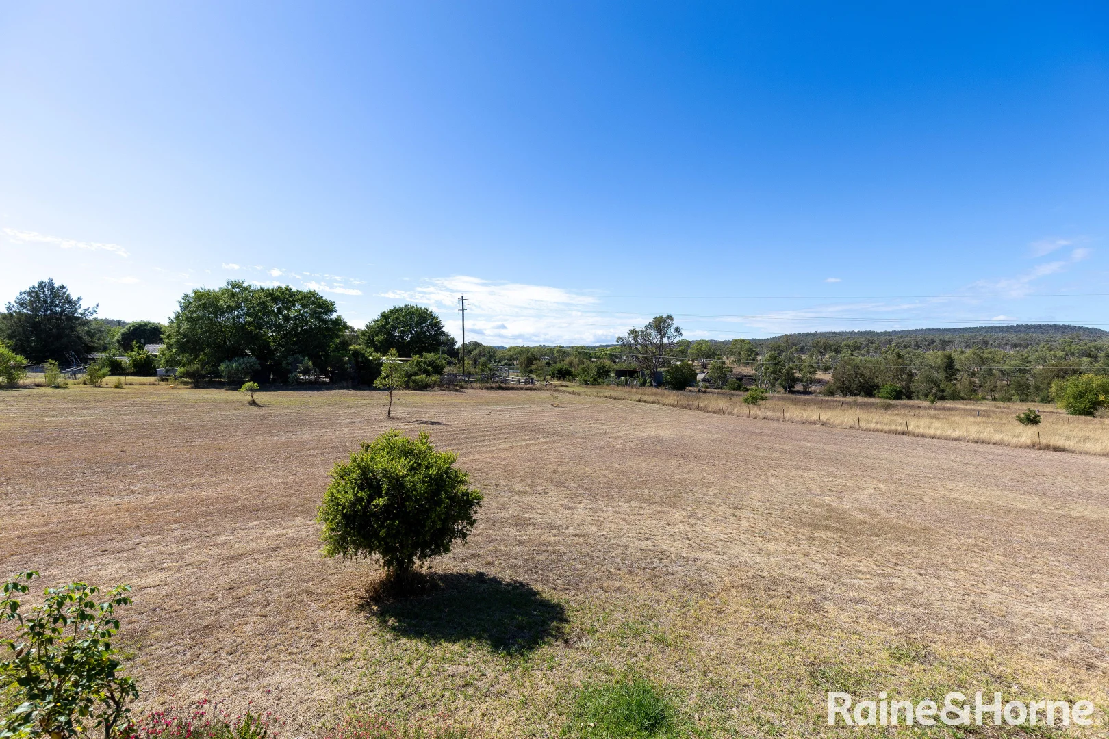 Additional image 19 of 86 Lake Inverell Drive, Inverell NSW 2360