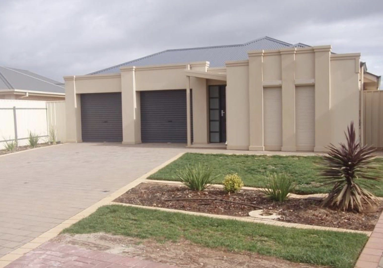 3 bedrooms House in 2 Strathaird Court SMITHFIELD SA, 5114