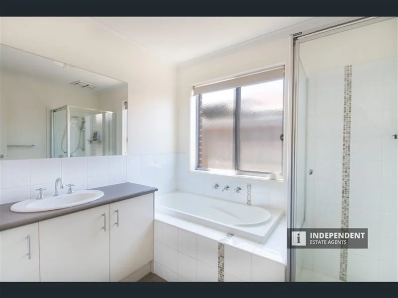 Additional image 8 of 17 Evesham Street, Cranbourne North VIC 3977