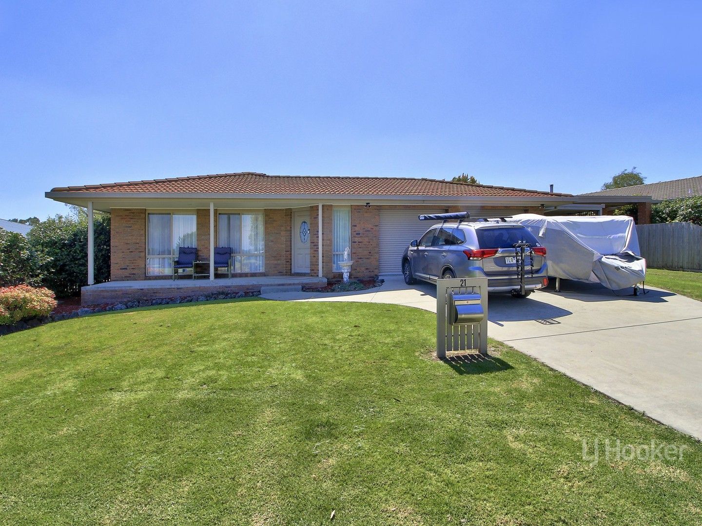 4 bedrooms House in 21 Marrah Drive WY YUNG VIC, 3875